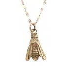 9ct gold bee pendant, with chain