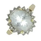 9ct gold aquamarine & diamond cluster ring