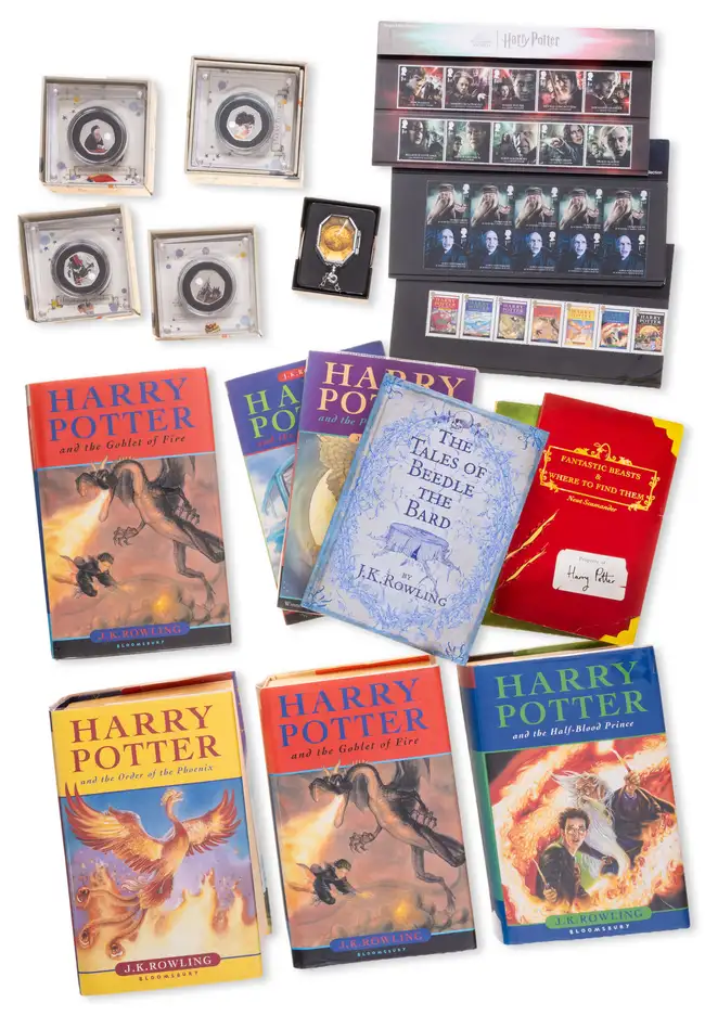 Rowling (J.K.) [The Harry Potter novels], first or early printings, 1998-2007; and a small...