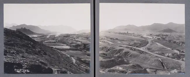 238 Afghanistan.- Holmes (Randolph Bezant) Album of Photographs of the Third Anglo-Afghanistan War, 1919.