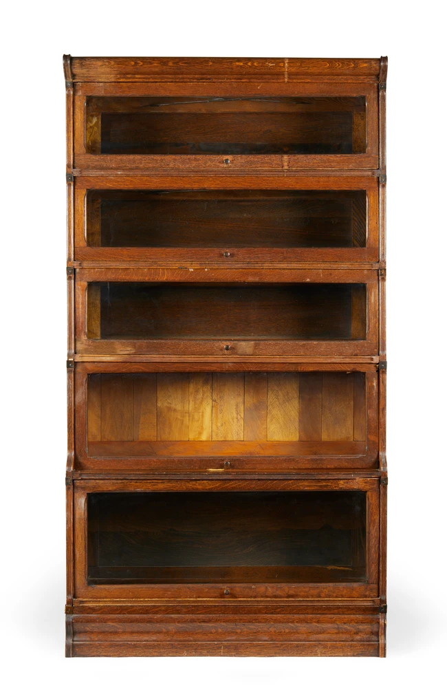 An English oak five section 'barristers' bookcase, of Globe Wernicke style, first quarter 20th...