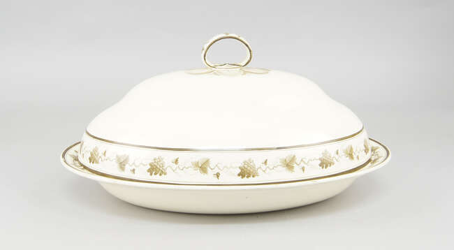 
	
		A Wedgwood oval creamware dish and cover, 19th century, decorated en grisaille with...