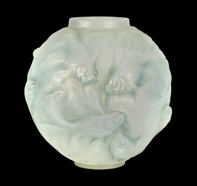 
	
		René Lalique (1860-1945), an opalescent and cased glass vase
		&#39;Formose&#39; No.934,...