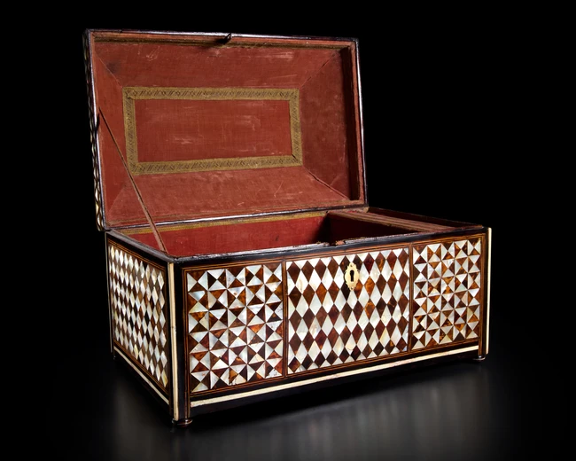 A mother of pearl, tortoise shell inlaid casket, Ottoman Turkey or provinces, 18th/19th...