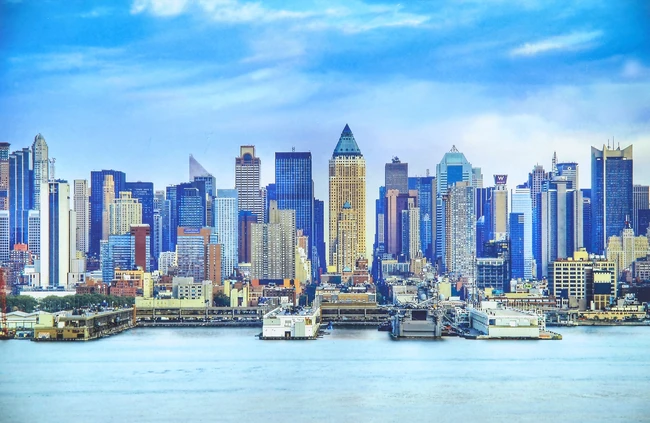 To Be Sold with No Reserve: Dallas G. Molerin, American 21st Century, Manhattan Skyline, 2009; 
