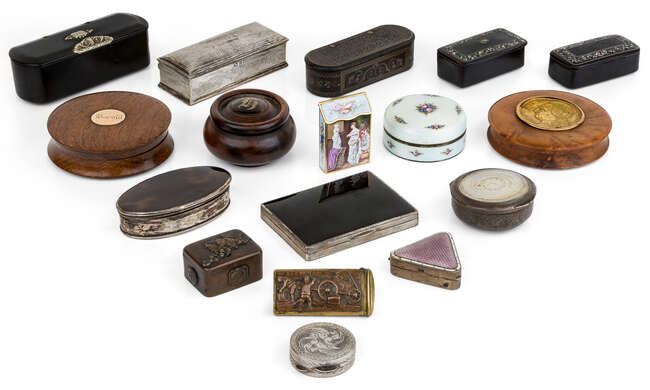 
	
		A collection of snuff boxes, vesta cases and cigarette boxes, 19th/early 20th century,...