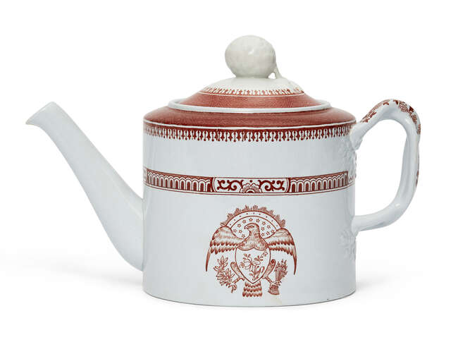 
	
		A Copeland Spode cylindrical tea pot and cover, late 19th/early 20th century, printed...