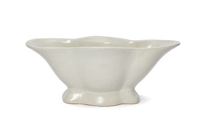 Fulham Pottery, a glazed ceramic vase/planter
1930-40s, impressed The Pottery Fulham London,...