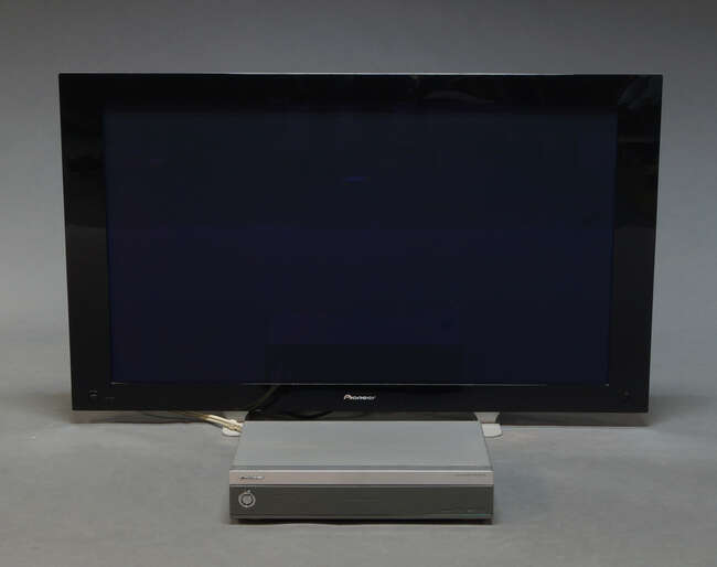 
	
		A Pioneer  model PDP-435PE plasma flat screen tv, 

	

