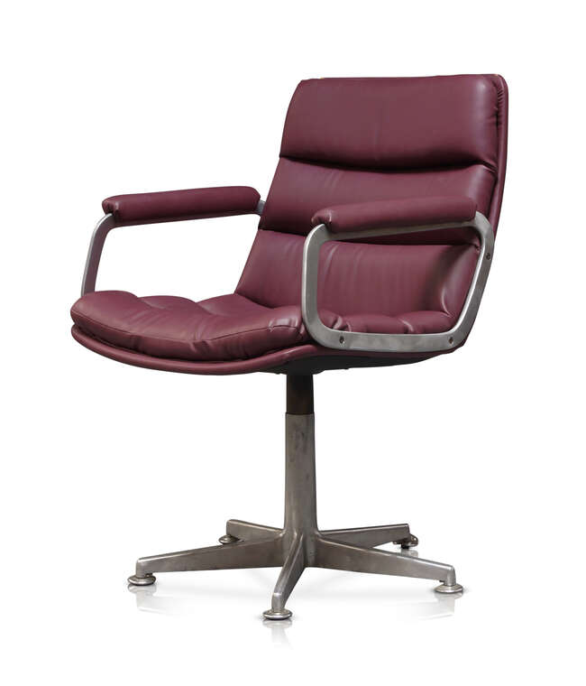 
	
		Geoffrey Harcourt (b.1931), a &#39;Michigan 450&#39; swivel armchair for Artifort 
		c.1960s,...