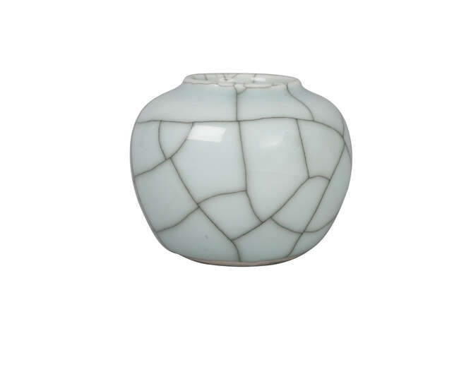
	
		A Chinese porcelain Ge-type water pot, 20th century, of globular form, 7cm high

	

