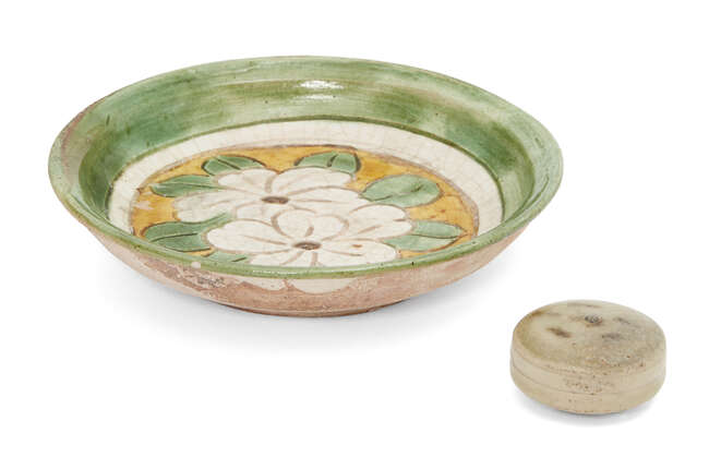 
	
		A Chinese pottery box and cover, Song dynasty, of circular form with a celadon crackle...