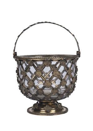 
	
		A silver gilt bon bon dish, London c.1911, Robert Frederick Fox, latticework  set with...