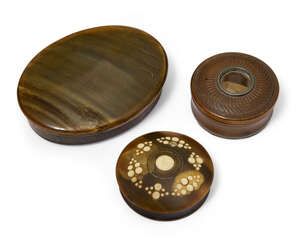 
	
		A Scottish horn snuff box, 19th century, the lid inset with a facetted paste mount, 5.5cm...