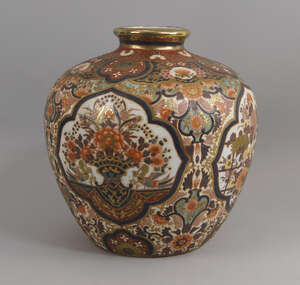 
	
		A modern Japanese porcelain vase, of recent manufacture, decorated in the Imari pattern...