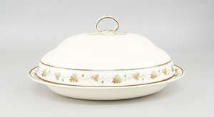 
	
		A Wedgwood oval creamware dish and cover, 19th century, decorated en grisaille with...