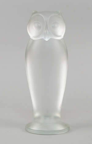 A Sevres frosted glass model of an owl, 20th century, etched mark to base for Sevres France, 22cm high