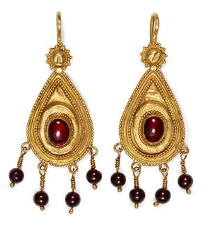 A pair of Hellenistic gold earrings, 1st century AD., of teardrop form set with central garnet and four further gardens and seed pearls suspended below, hook f