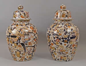 
	
		A pair of Chinese porcelain Imari taste vases, late 20th century, with domed lids,...