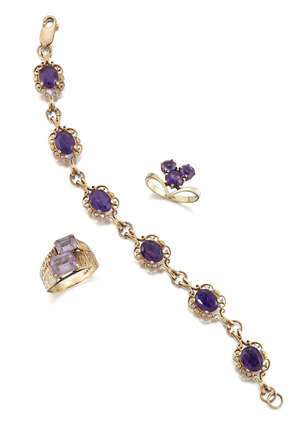 A small group of amethyst jewellery, comprising: a bracelet composed of a line of six oval amethysts in 9ct gold scroll mounts, Birmingham hallmarks, 1995, lat