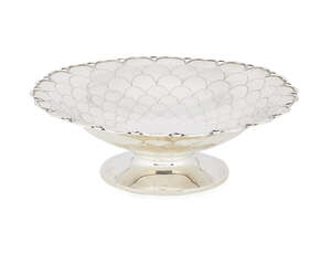 
	
		An Art Deco silver circular bowl, Sheffield c.1931, Mappin & Webb,  the interior with...