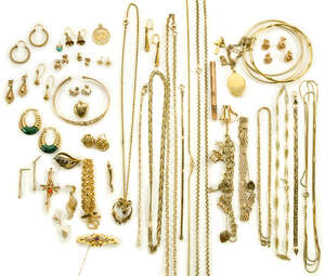 
	
		A quantity of jewellery, mostly 9ct gold, to include a charm bracelet, gate bracelet,...