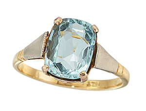 
	
		An aquamarine single stone ring, the oval mixed-cut aquamarine in claw-set mount to...