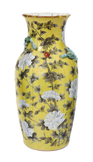 
	
		A large Chinese porcelain Dayazhai-type en-grisaille decorated baluster vase, late 19th...