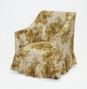 A Victorian mahogany armchair, last quarter 19th century,&nbsp;on tapering legs, and castors, 78cm...