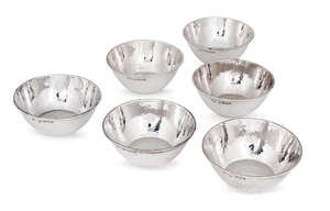 
	
		A set of six Scottish George V Britannia silver finger bowls, Edinburgh c.1911, Fenton,...