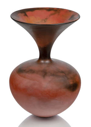 
	
		Gabriele Koch (German 1948-), a large flared vase 
		c. 1995, signed to base 
		A large...