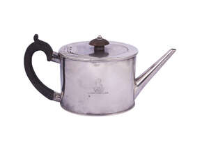 
	
		A silver teapot, London c.1822, William Hewitt, of plain oval form, 10cm high (AF) 

	

