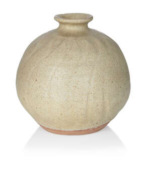 Katharine Pleydell-Bouverie (1895-1985), 
 
Matt celadon coloured ovoid petal vase, circa 1975,...
