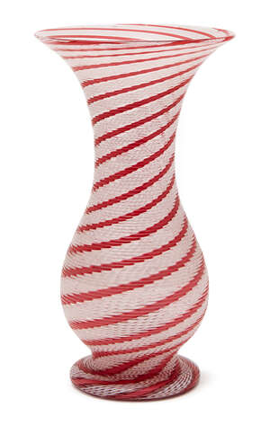 
	
		A St. Louis pink and white latticinio spiral vase, 25cm high. 
		Provenance: Fileman...