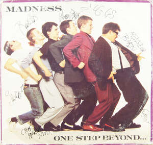 
	
		Madness, One step beyond, vinyl album and record sleeve signed by the band members, 30 x...