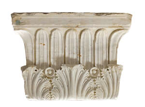 
	
		Two Italian marble capitals, late 20th century, each carved with acanthus leaves, the...