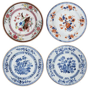 Four Chinese export porcelain plates, 18th century, two painted in underglaze blue, one painted in famille rose enamels, one painted in the Imari palette, 22.5