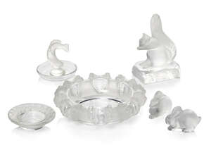 
	
		Lalique, a clear and frosted glass model of a Squirrel
		Modern, signed Lalique...