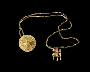 A gold wire necklace,Western Asia, Uruk IVLate 3rd - early 2nd MilleniumThe coiled wire necklace...