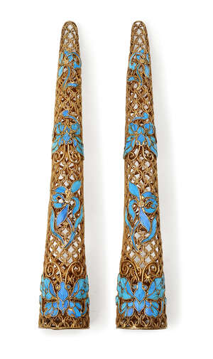 
	
		A pair of Chinese gilt-metal and kingfisher feather nail guards, zhijiatao, late 19th...