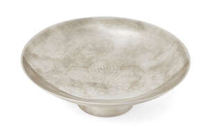 
	
		A Chinese white metal pedestal dish with gold inlay, featuring oak leaf mon, mark to...
