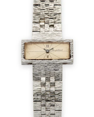 Bueche-Girod. A 9ct white gold manual wind bracelet watch London import mark for 197217 jewel calibre 66 movement, silvered dial with Roman 6 and 12, textured