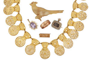 
	
		 A quantity of costume jewellery and silver, jewellery includes a hematite necklace, a...