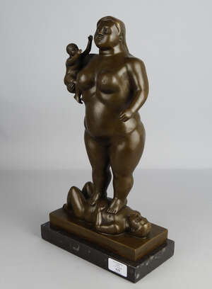 
	
		Style of Ferdinand Botero, 20th/21st century-
		 
		Mother and Child; 
		 
		bronze on...