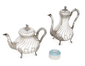 
	
		A French silver teapot and matching coffee pot, 1895-1923, Henri Lapeyre,  of bellied...