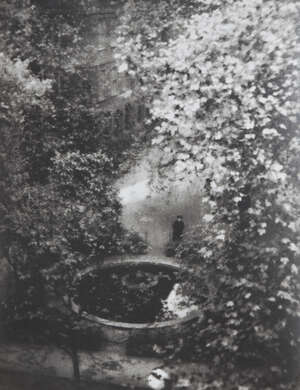 
	
		Alvin Langdon Coburn,  
		American 1888-1966-
		 
		Fountain Court, The Temple,...