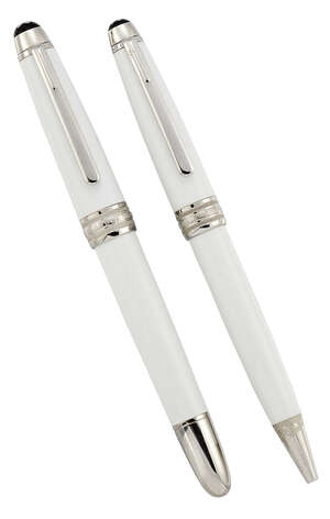 A pair of Meisterstück-Pix pens, by Mont Blanc, both the grip of the fountain pen and the cone...