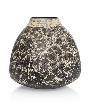 
	
		David Roberts (b.1947), a large raku vase 
		c.2005, impressed seal to foot edge 
		A...