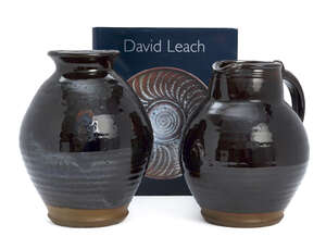 
	
		David Leach (1911-2005), an earthenware vase 
		c. 1933, stamped D mark to foot
		A...