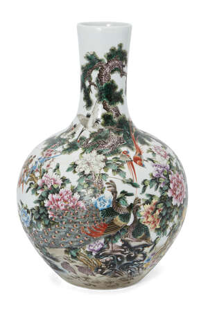 
	
		A large Chinese porcelain vase, tianqiuping, Republic period, painted in enamels with...